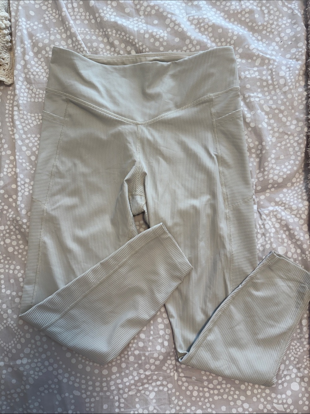 Old Navy Ribbed High-Waist Leggings - cream